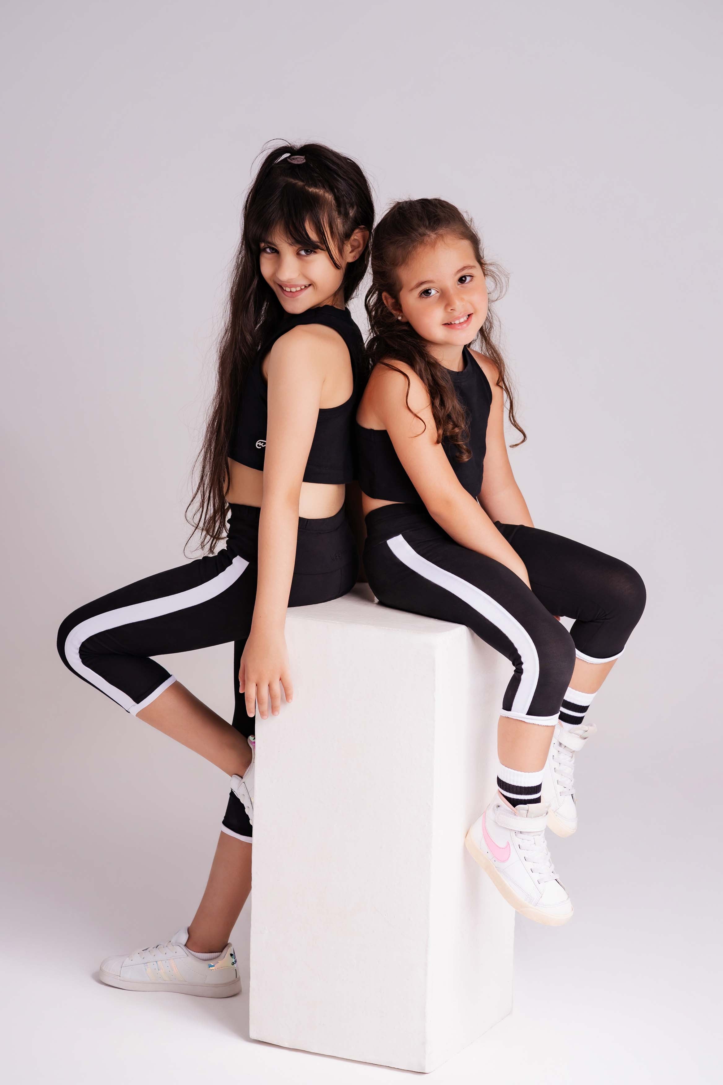 Girls StripeEase Below-Knee Leggings