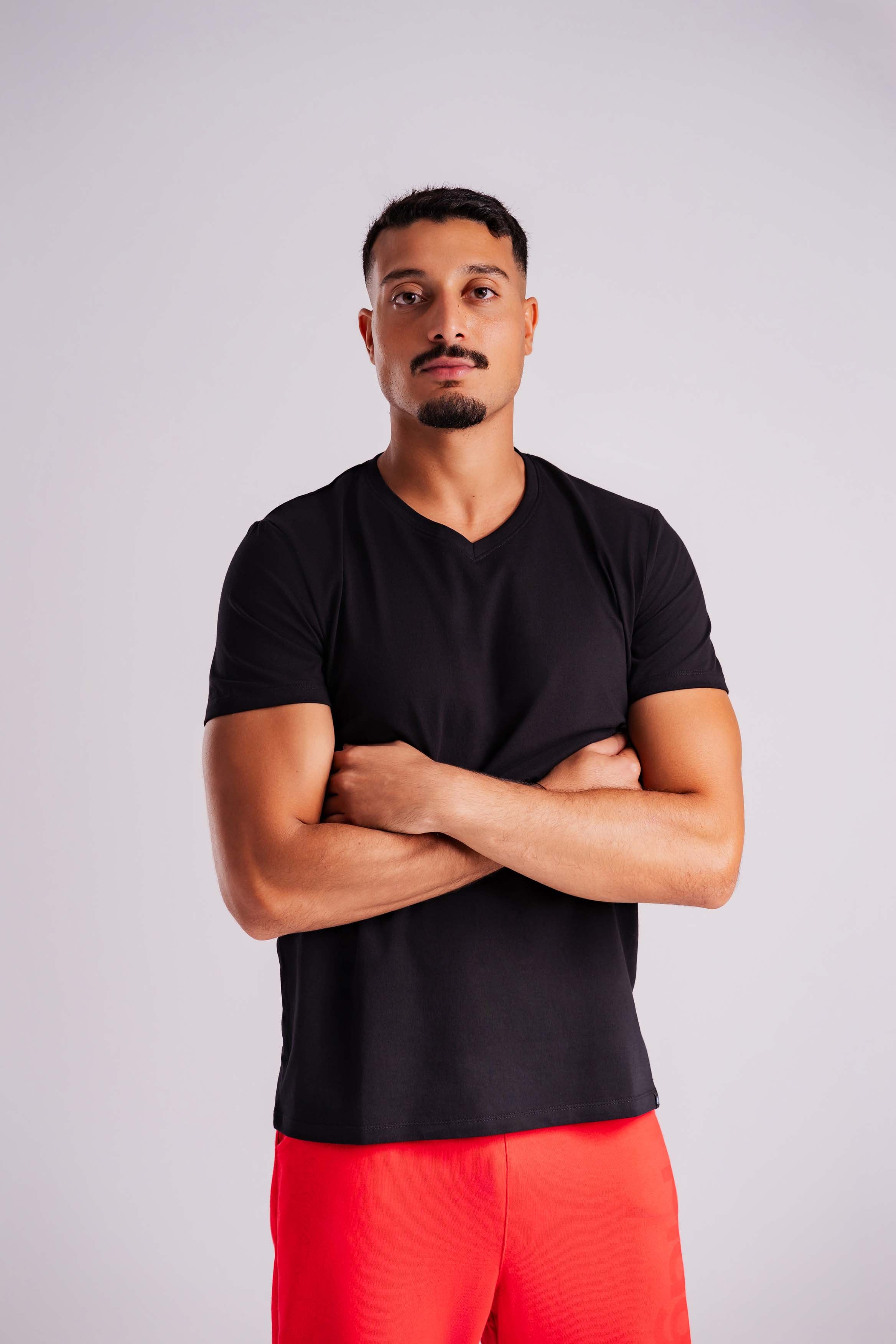Men Essential Tee