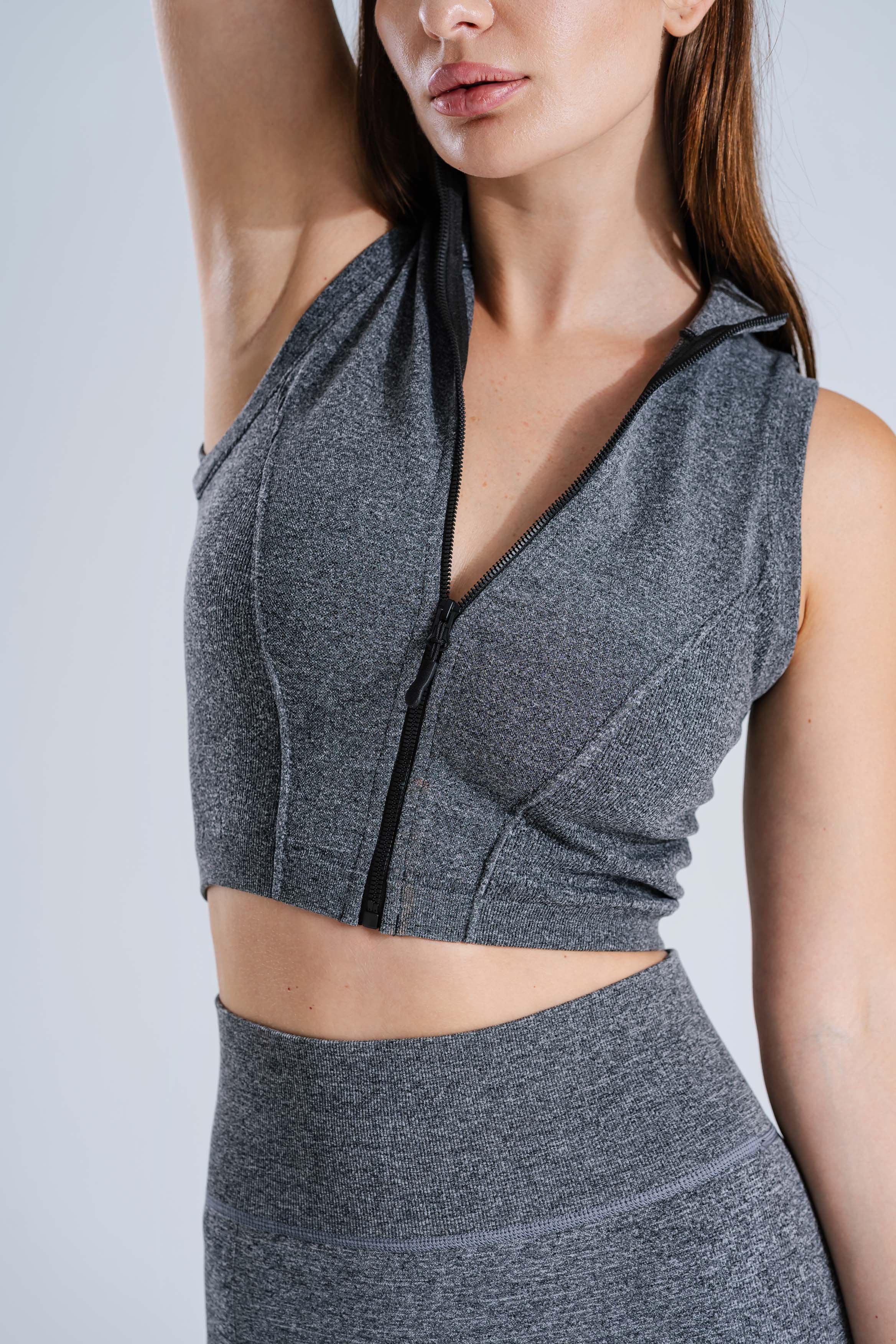 ContourFit Seamless Zip-Tank