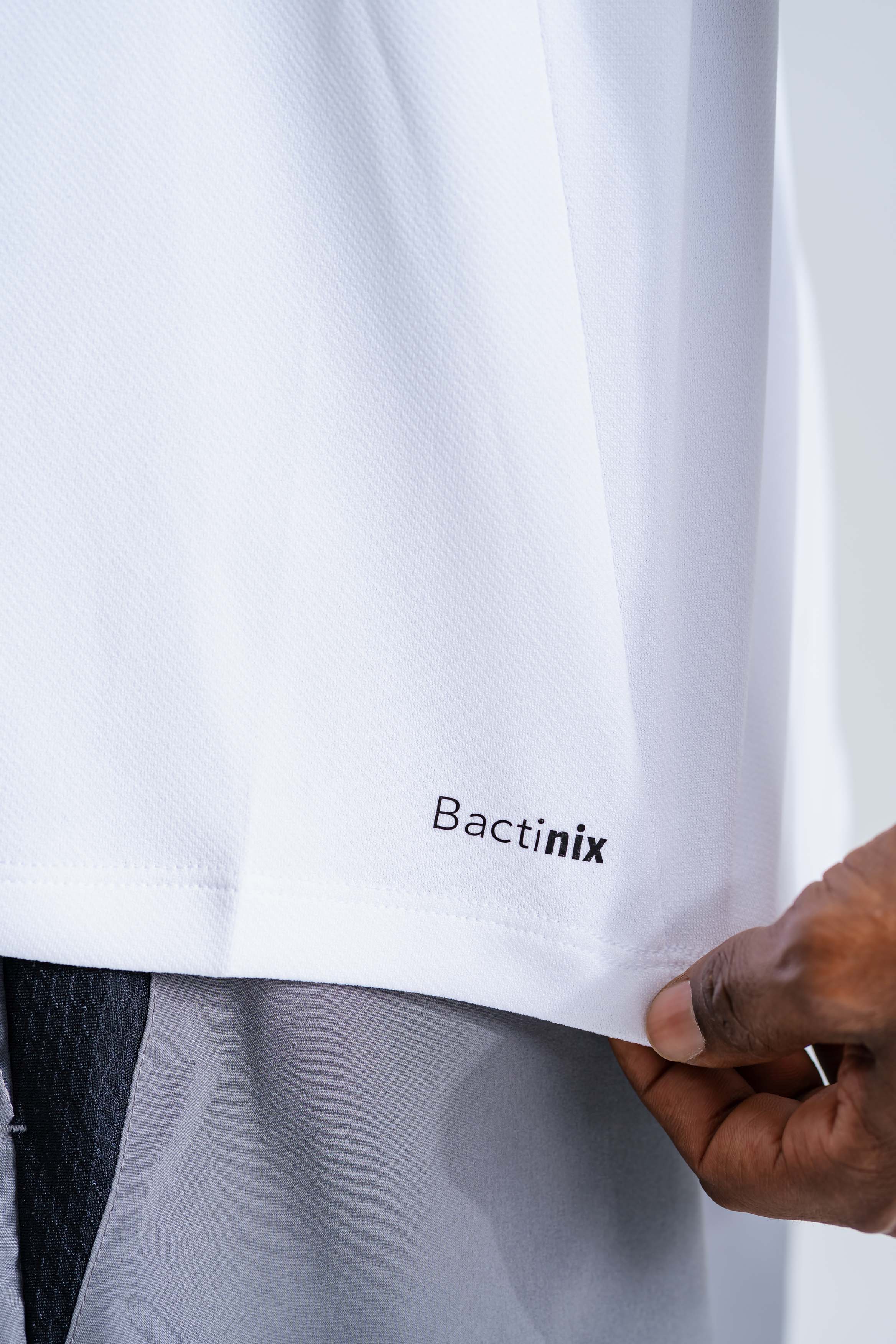 Sleeveless Basic Crew