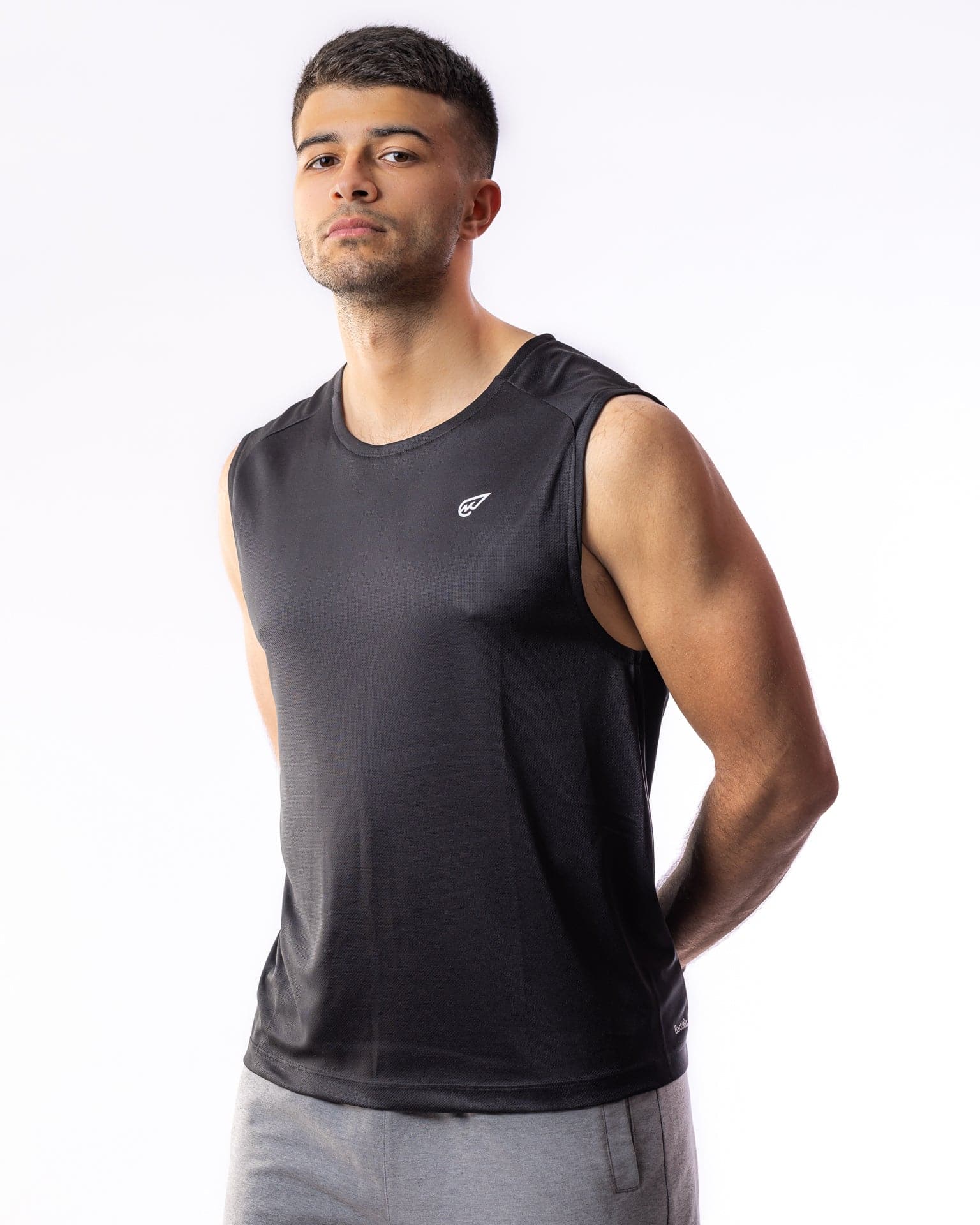 Sleeveless Basic Crew